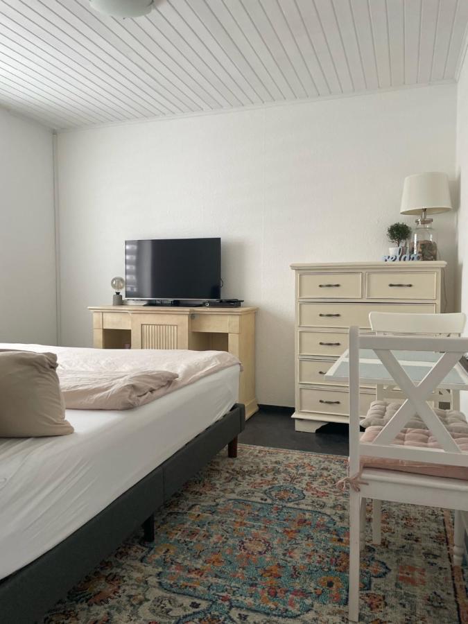 Einliegerwohnung In Taunusstein Bleidenstadt Bagian luar foto